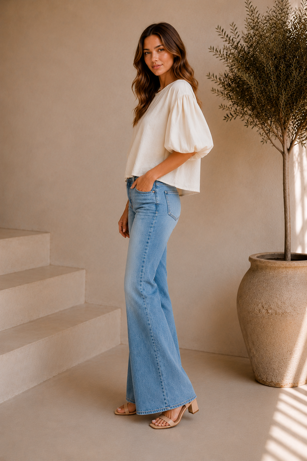Nora | Blouse with Balloon Sleeves
